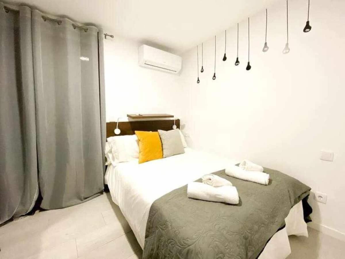 Apartment In Alicante Downtown/El Postiguet Beach Esterno foto